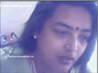Splendid Bhabhi x rated clip - IndianSexMms.co